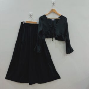 Black basic skirt with tie up top
