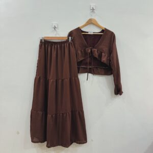 Caramel basic skirt with tie up top
