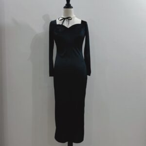 Sweetheart Neck Dress